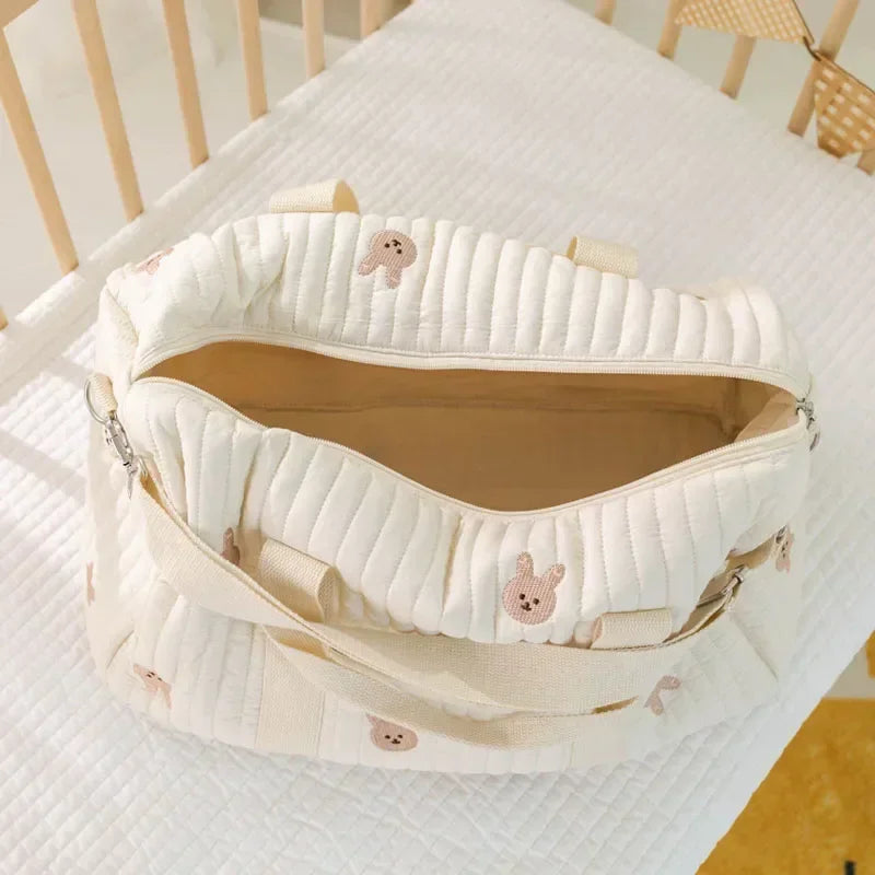 Multifunktionale Wickeltasche mit Bärchenmuster