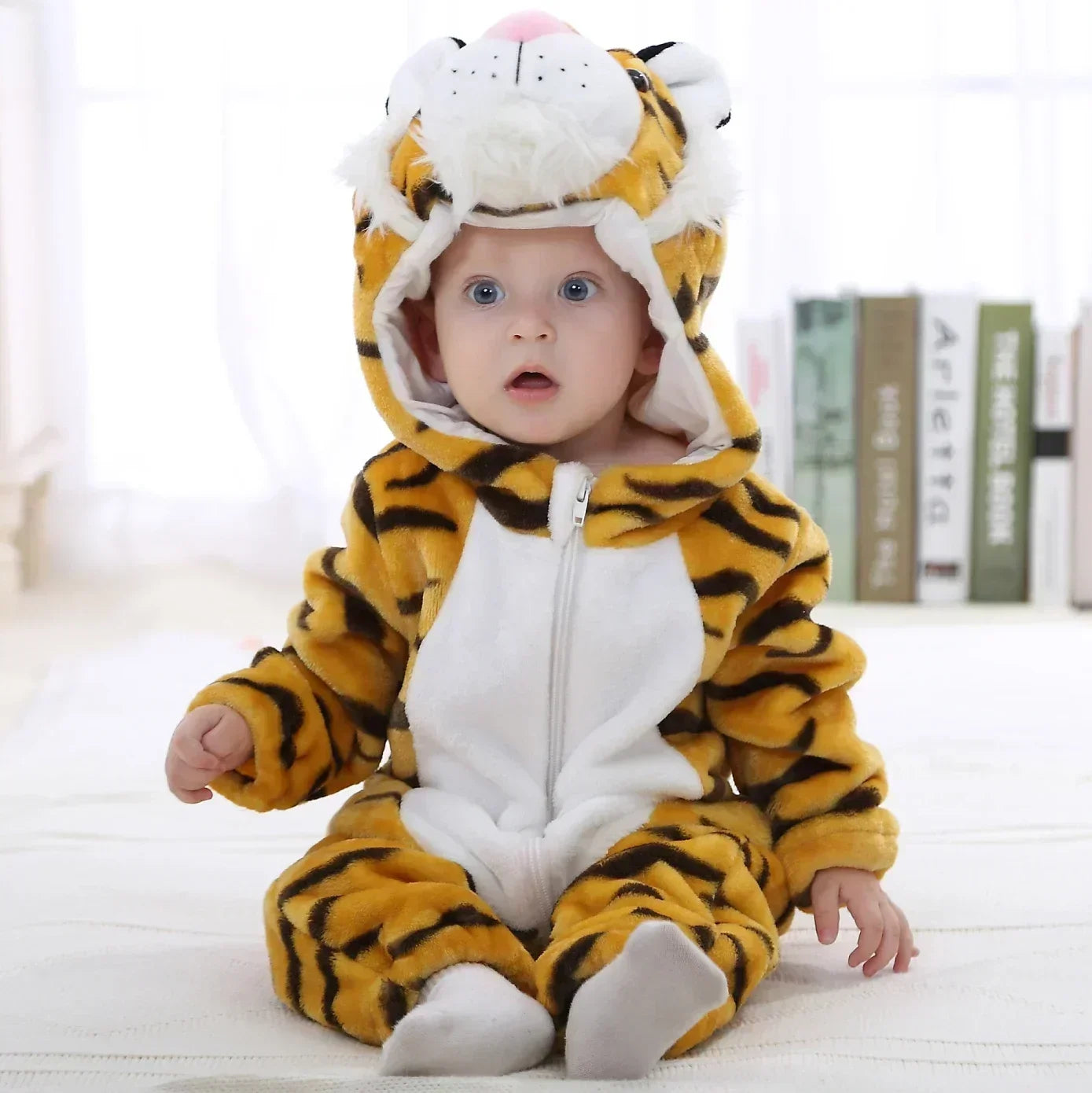 Combinaison pyjama bébé hiver - déguisement lionceau